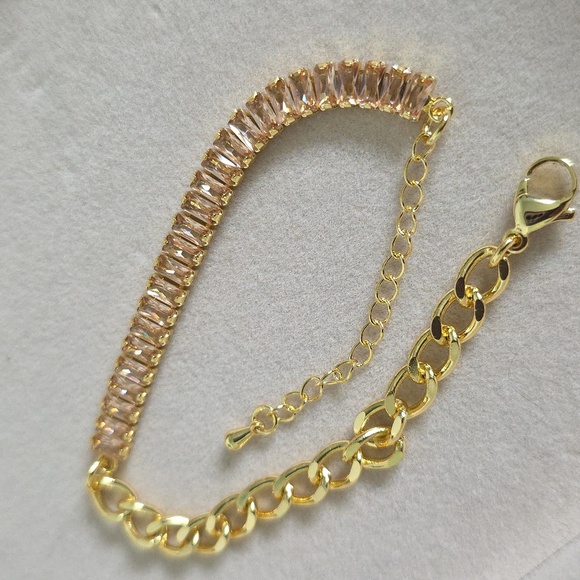 Gold Stainless Steel Bracelet with Crystal Baguette Stones - Picture 5 of 10